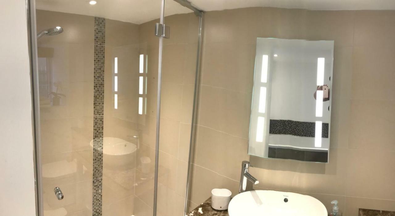 Lyme View Apartment 莱姆里吉斯 外观 照片